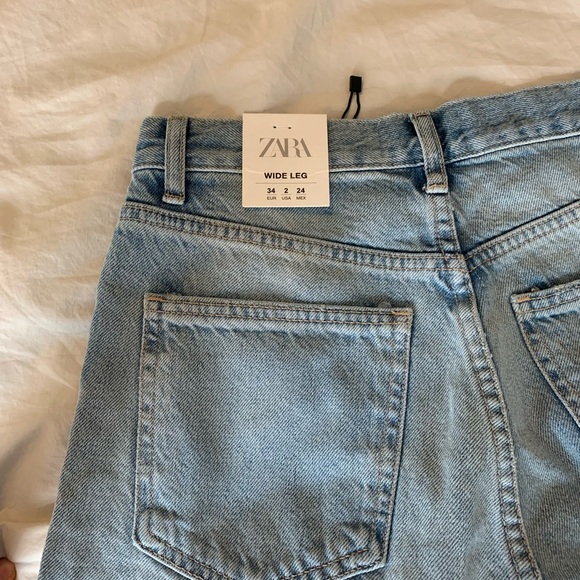 NWT Zara high rise wide leg jeans - Picture 3 of 3